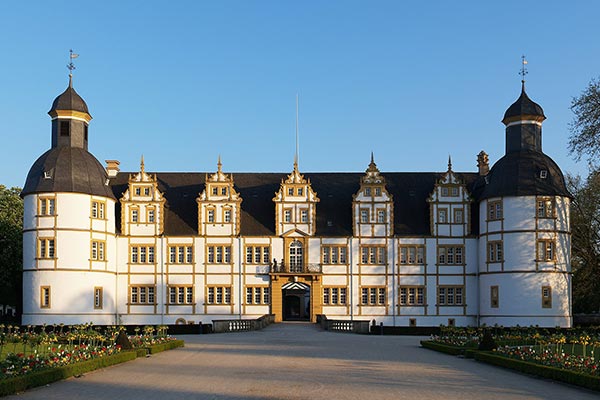Paderborn Schloss Neuhaus